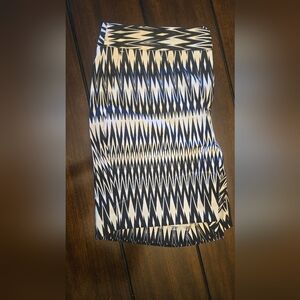 Worthington Black and White Zigzag Pencil Skirt